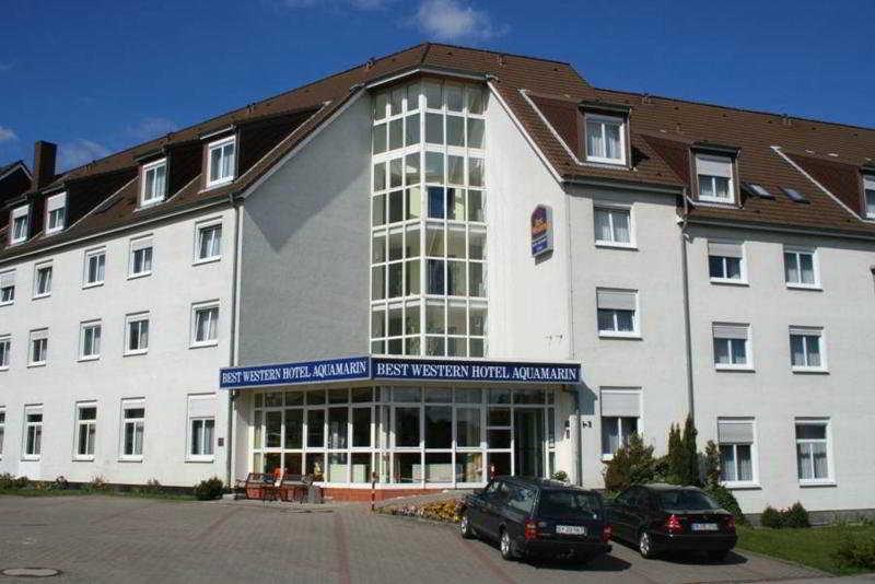 Отель Tryp By Wyndham Luebeck Aquamarin Экстерьер фото